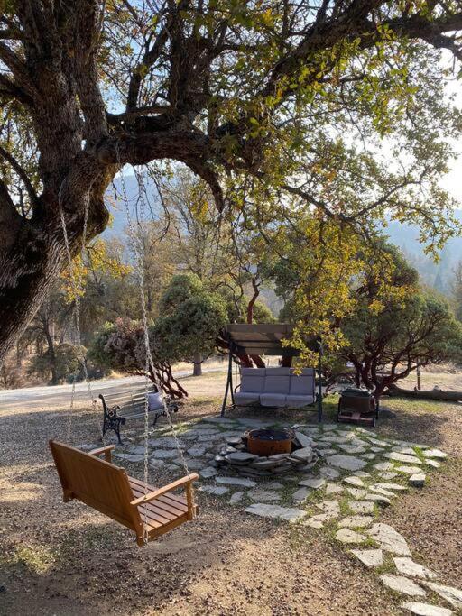 Modern House On 5 Acr In Sequoia National Forest Hébergement de vacances